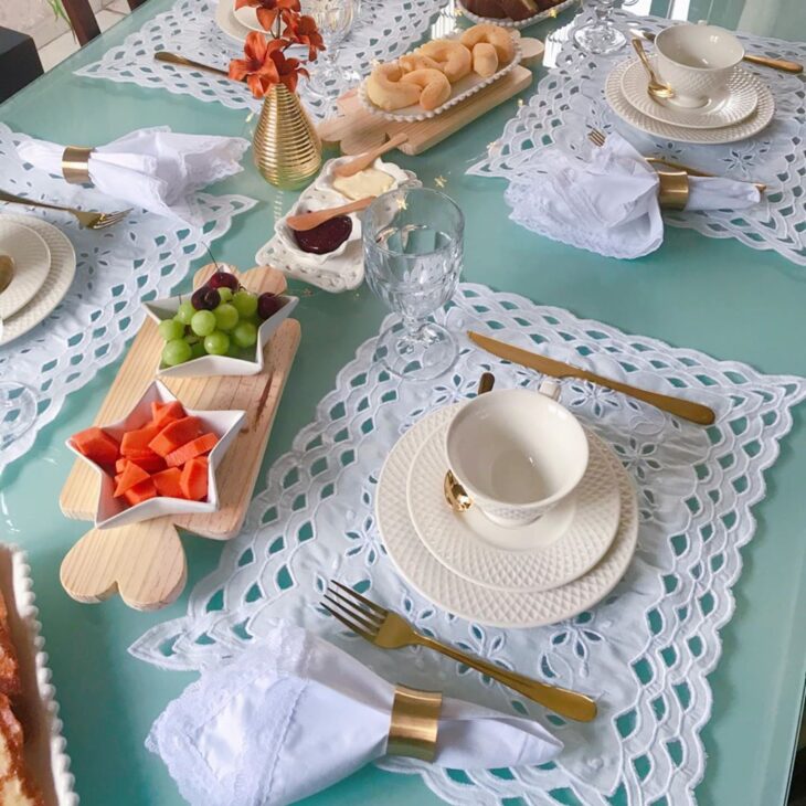 Ideias inspiradoras para um café da manhã encantador 7 Louças delicadas ou sóbrias para uma decoração elegante.