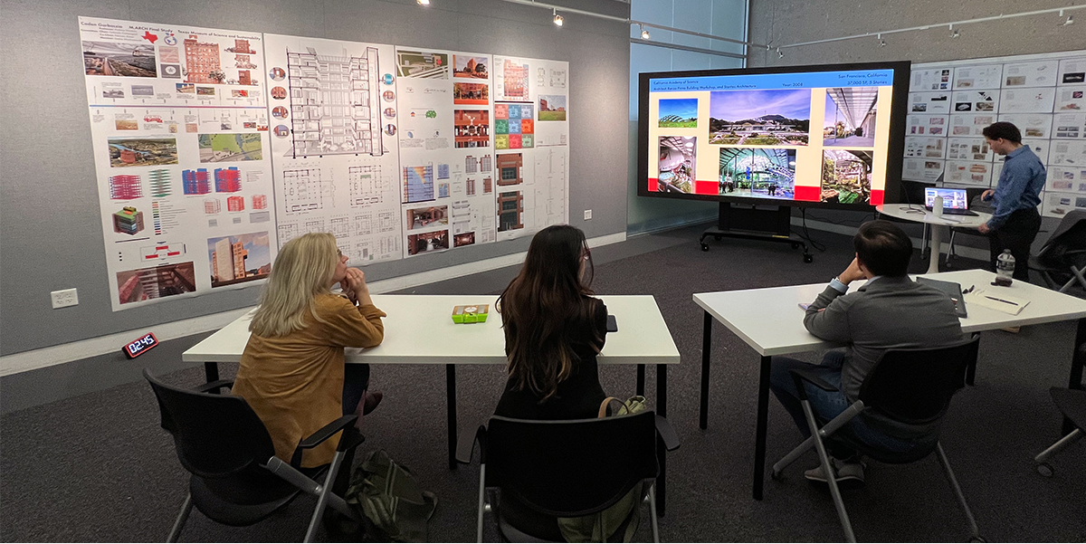 Uma Visão Semanal da Rotina de um Arquiteto 1 uma semana cheia de revisões de comitês finais de estudantes M.Arch.