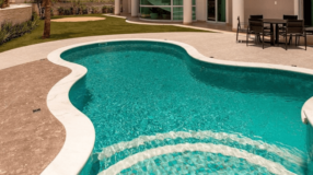 Foto de borda de piscina 00 - 2