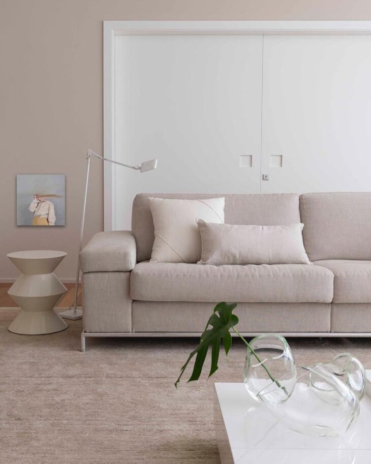 Formas Práticas de Incorporar Cores Neutras na Decoração 9 Decoração aconchegante com ênfase em tons neutros.