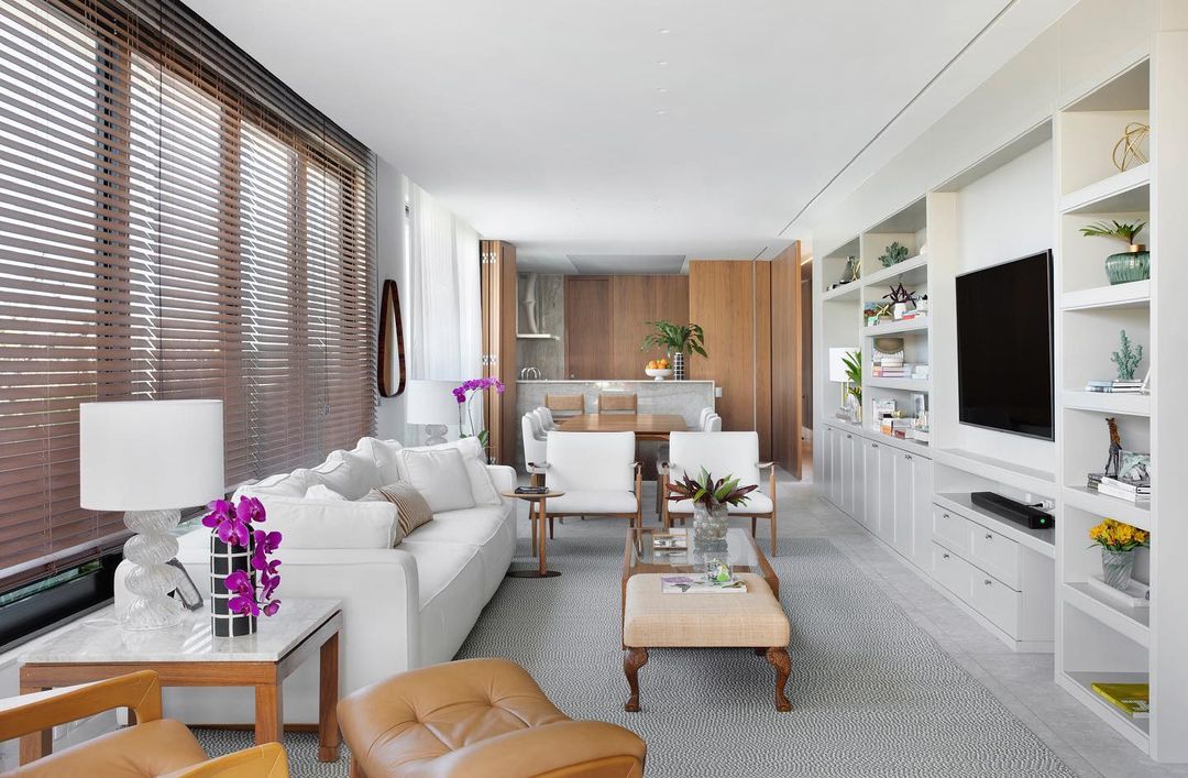 Modelos de Cortinas para Sala que Valorizam a Decoração 9 QUE TAMBÉM GARANTE ESTILO