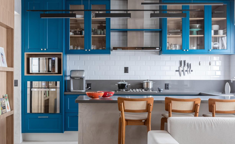 Inspirações para Cozinhas Azul Petróleo com Variedade de Estilos 3 Foto de cozinha azul petróleo