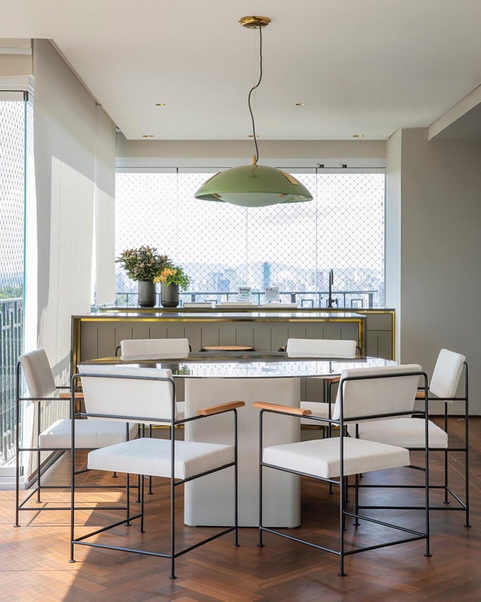Sugestões de Mesas de Jantar de Vidro para Valorizar Seu Ambiente 10 Foto de mesa de jantar de vidro 4 - 4