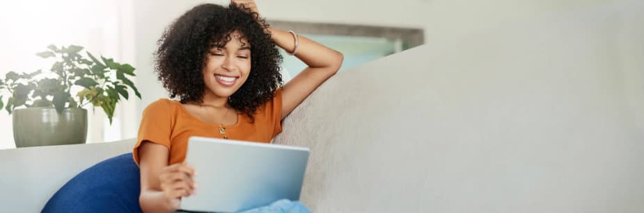 Como estudar a distância de forma eficaz e produtiva. 1 Como estudar a distância de forma eficaz e produtiva.