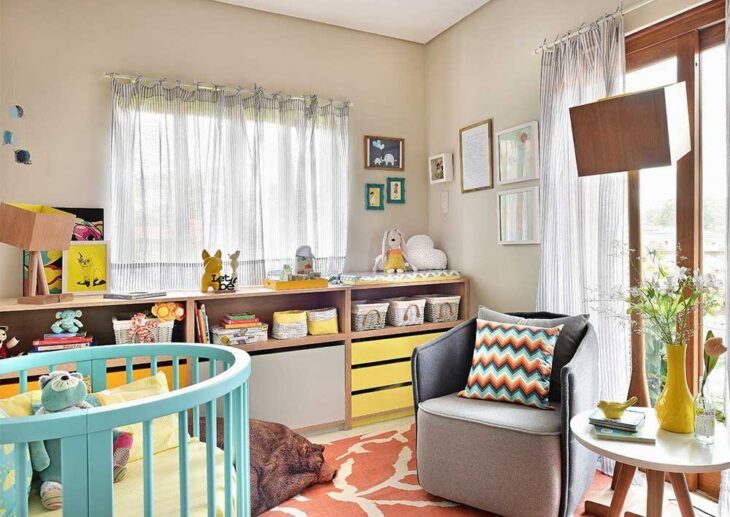Modelos Elegantes e Confortáveis de Poltronas para o Quarto 5 Essa poltrona é indicada para descanso, leitura ou relaxamento e pode ser acompanhada com um puff.