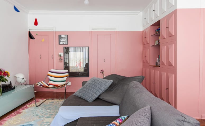 Projetos de Sala Rosa que Transmitem Charme e Delicadeza em Diferentes Estilos 3 Primeira sala rosa com um tom gracioso que traz charme ao ambiente.