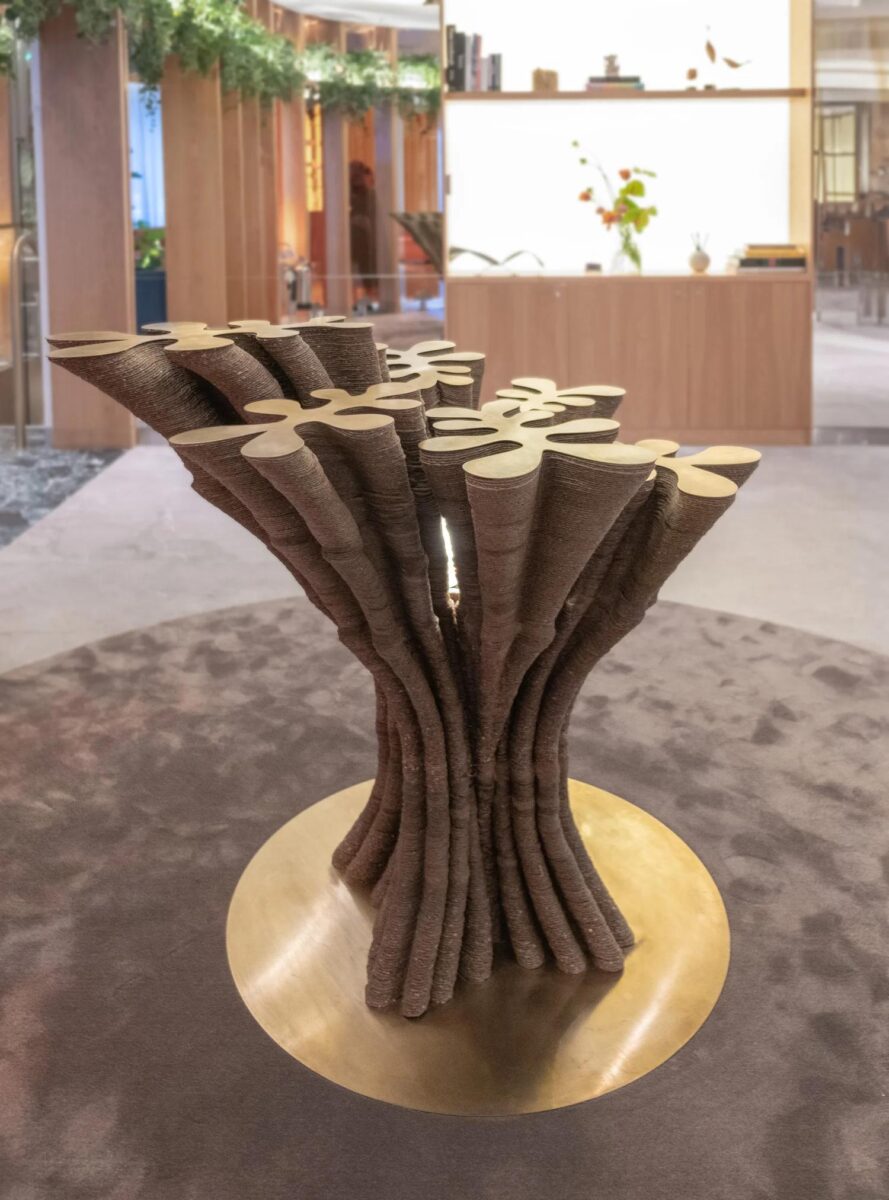 Isso era borra de café: designers transformaram o resíduo em móveis e luminárias. Isso era borra de café: designers transformaram o resíduo em móveis e luminárias.