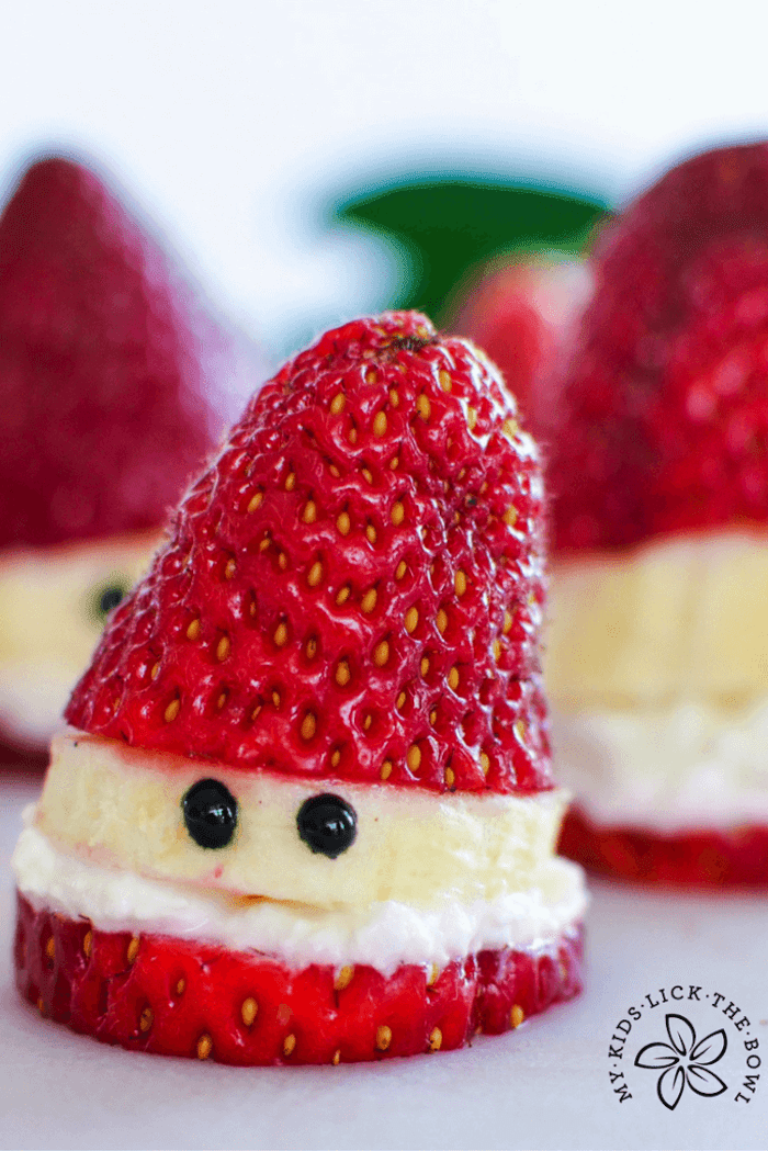 Decoração com frutas para o Natal - Como fazer a sua e dicas! 2 Moranguinhos natalinos